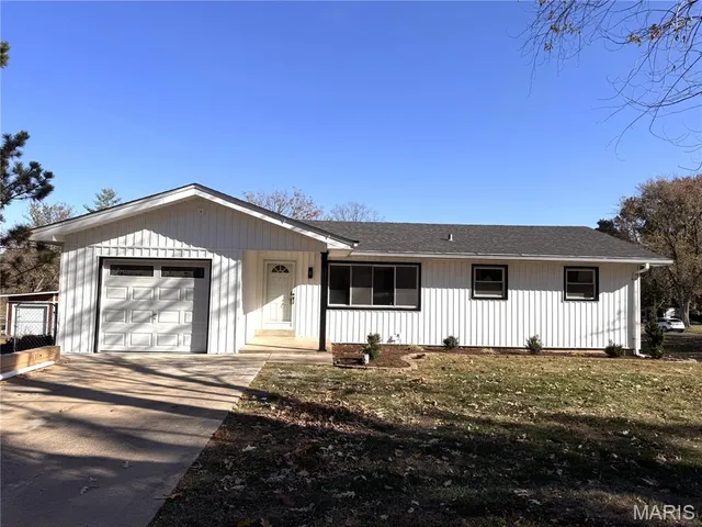 $2,800 | 67 Strecker Road, Ballwin, MO 63011