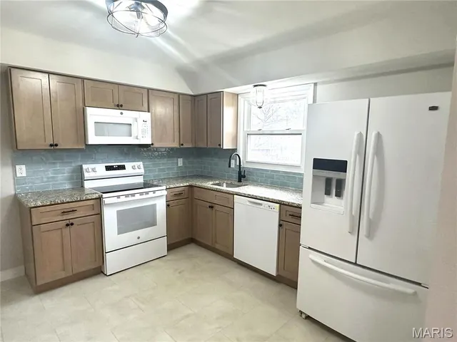 $2,800 | 67 Strecker Road, Ellisville, MO 63011