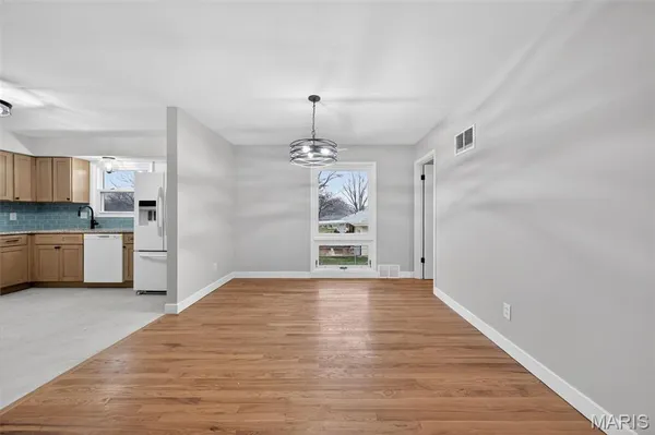 $2,795 | 67 Strecker Road, Ellisville, MO 63011