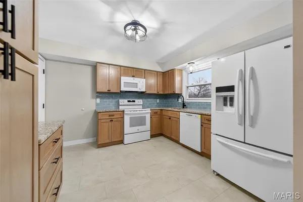 $2,795 | 67 Strecker Road, Ellisville, MO 63011