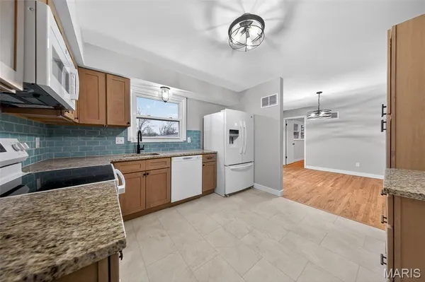 $2,795 | 67 Strecker Road, Ellisville, MO 63011