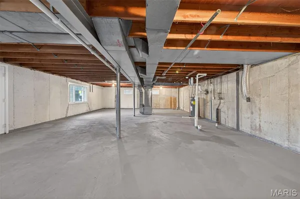 $2,795 | 67 Strecker Road, Ellisville, MO 63011