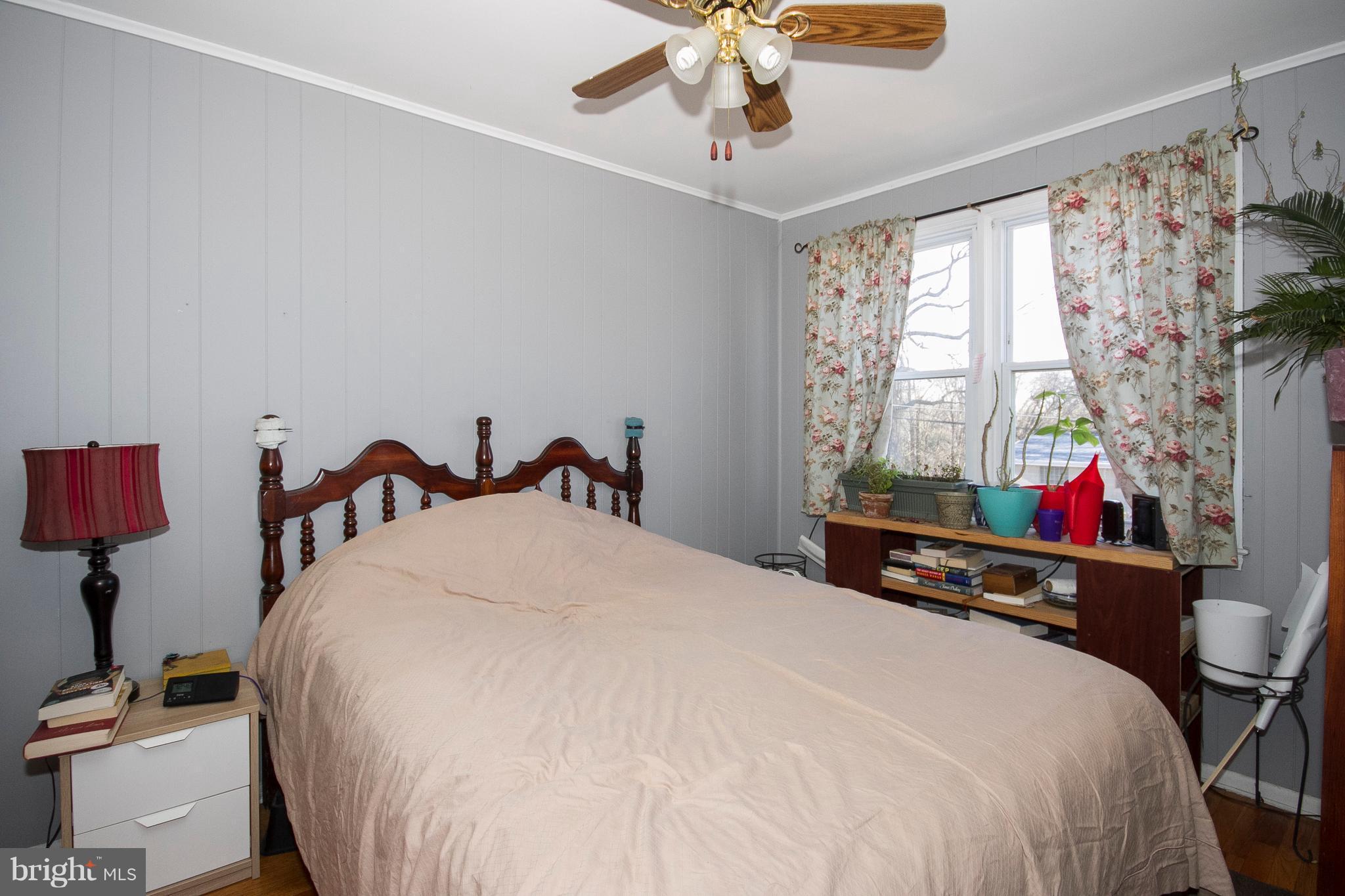 518 Chalcot Square Baltimore, MD 21221 - Photo 10 of 19 Bedroom