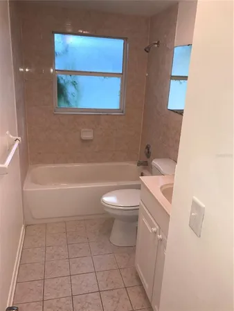 $2,200 | 906 Homewood Drive, Brandon, FL 33511
