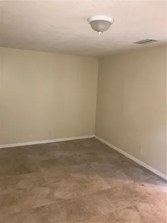 $2,200 | 906 Homewood Drive, Brandon, FL 33511