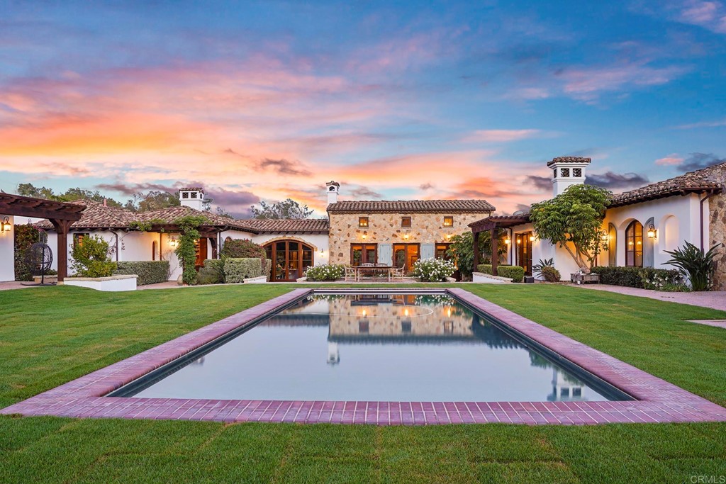 7132 Las Colinas, Rancho Santa Fe, CA 92067 Compass