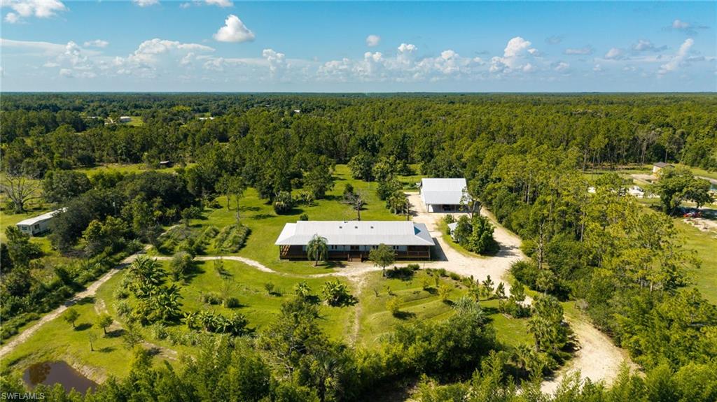 828 Sanctuary Road Naples, FL 34120 - Photo 38 of 50