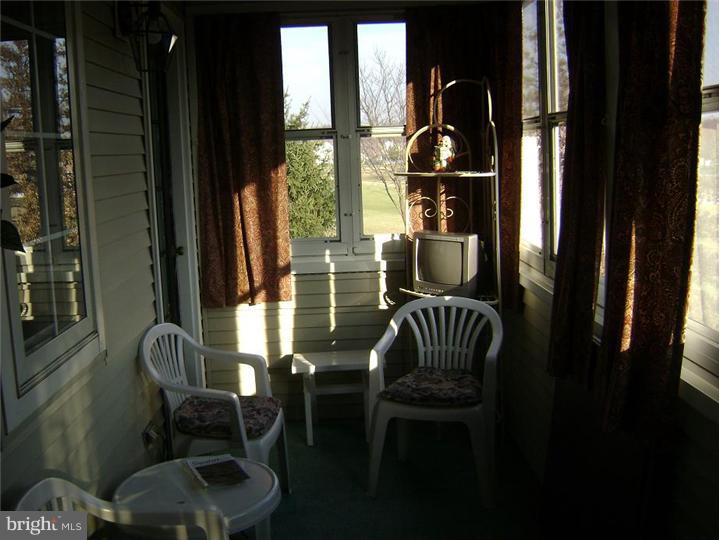 90 Winthrop Road, Unit F Monroe Township, NJ 08831 - Photo 9 of 10 Porch