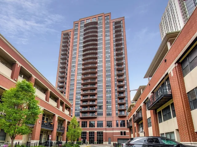 $2,750 | 330 North Jefferson Street, Unit 1306, Chicago, IL 60661