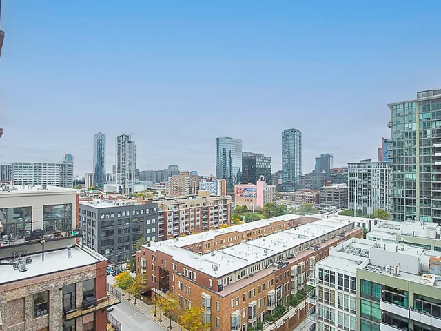 $2,750 | 330 North Jefferson Street, Unit 1306, Chicago, IL 60661