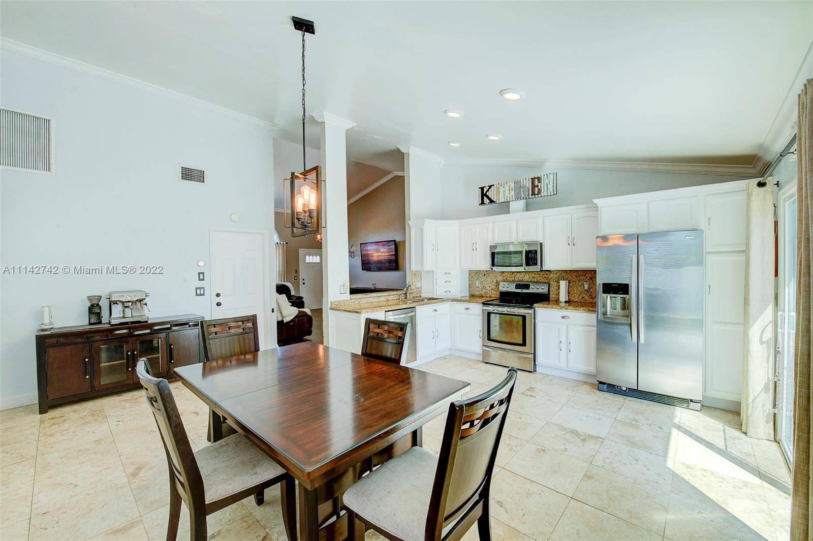 23276 Cedar Hollow Way Boca Raton, FL 33433 - Photo 12 of 27 Gallery Image 12