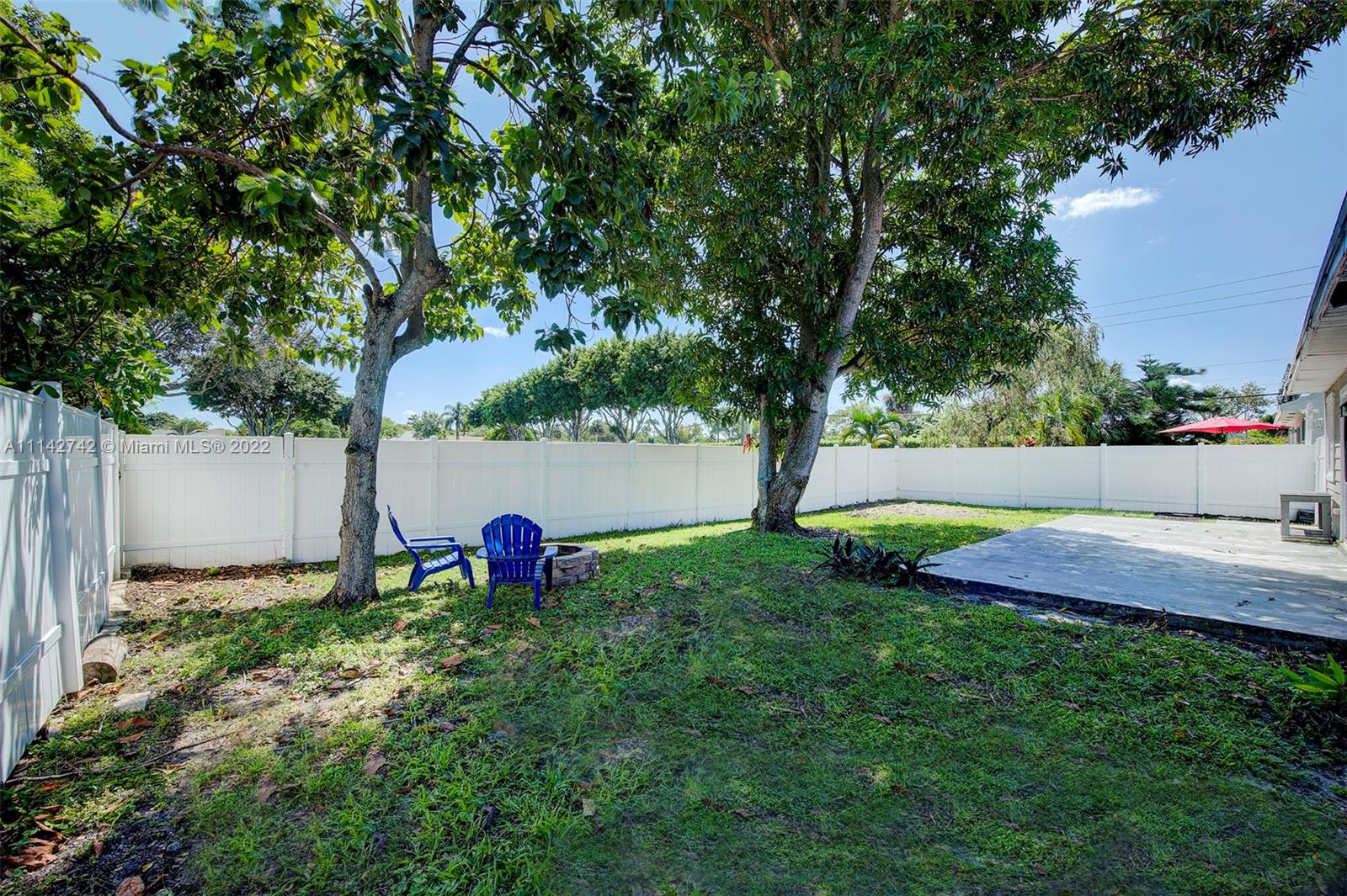 23276 Cedar Hollow Way Boca Raton, FL 33433 - Photo 23 of 27 Gallery Image 23