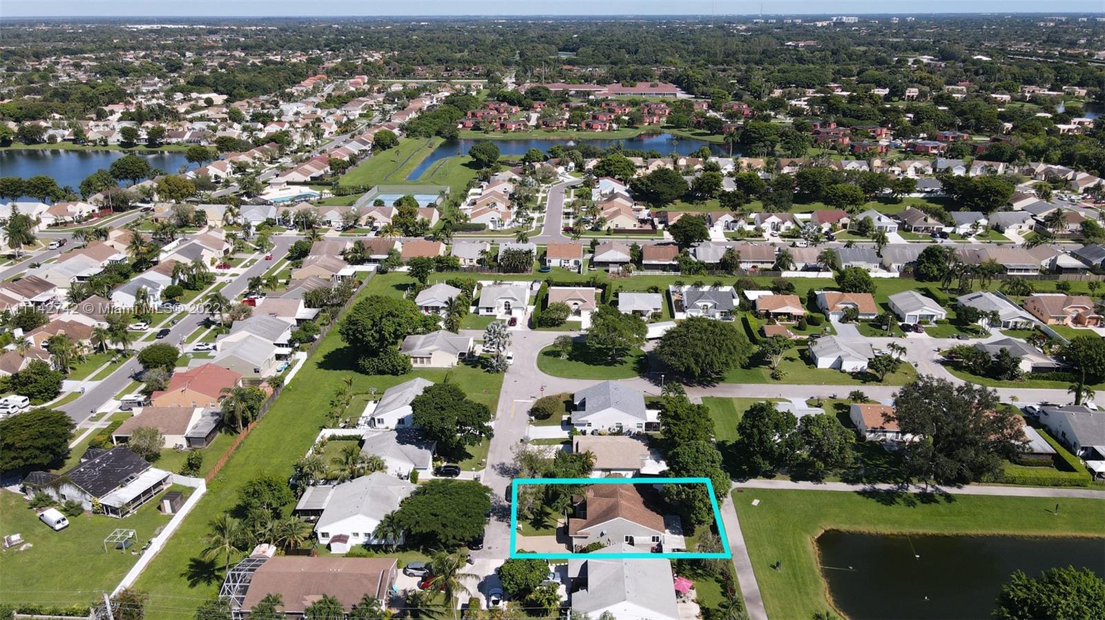 23276 Cedar Hollow Way Boca Raton, FL 33433 - Photo 26 of 27 Gallery Image 26