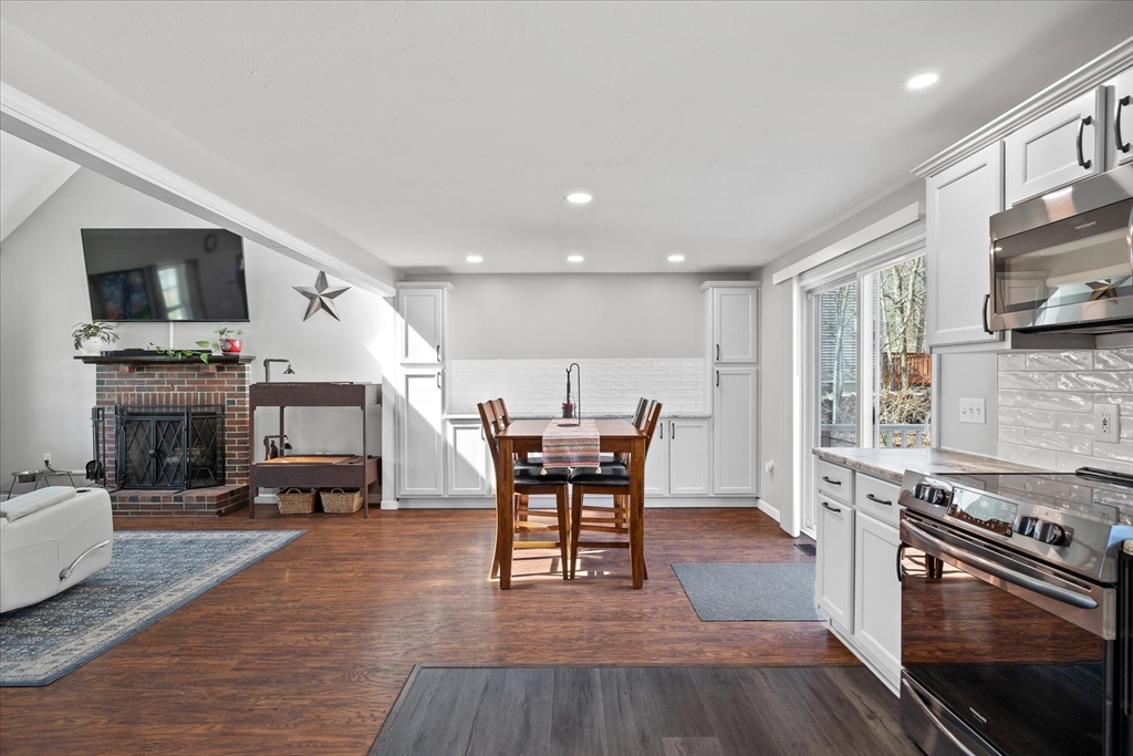 32 Camile Road Webster, MA 01570 - Photo 11 of 39 Gallery Image 11