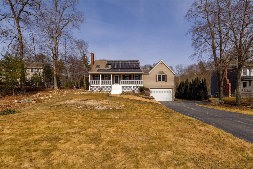 32 Camile Road Webster, MA 01570 - Photo 3 of 39 Gallery Image 3