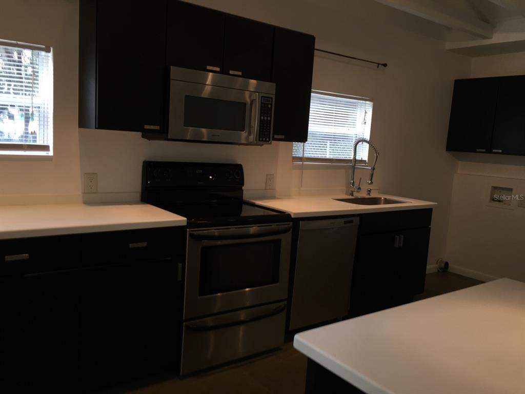 832 South Parsons Avenue Brandon, FL 33511 - Photo 17 of 27