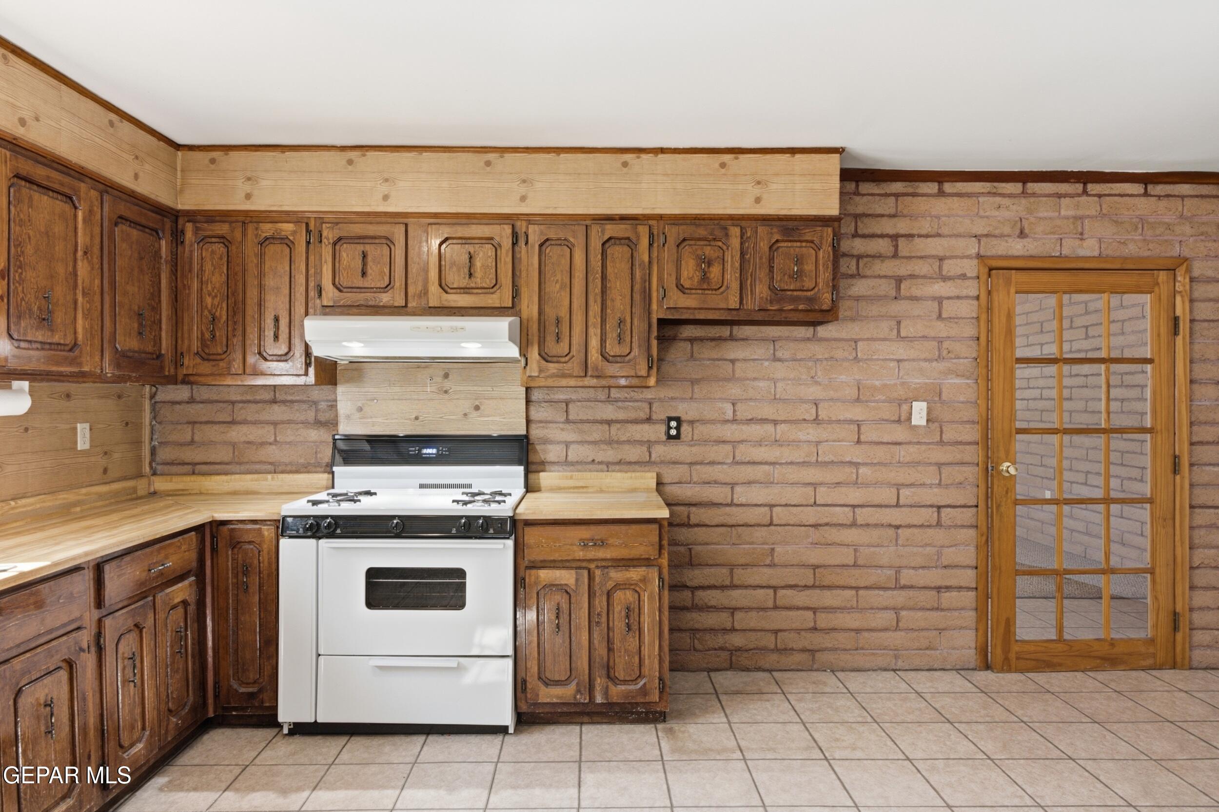 185 Elfego Road Anthony, NM 88021 - Photo 11 of 35 19_dsc06086