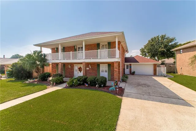 $434,000 | 613 Petit Berdot Drive, Kenner, LA 70065