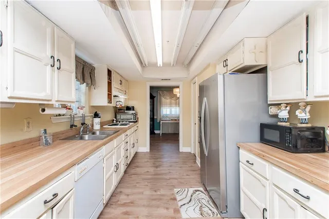 $434,000 | 613 Petit Berdot Drive, Kenner, LA 70065