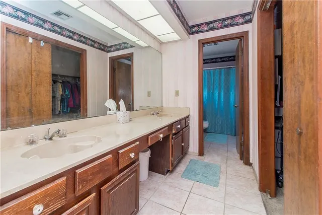 $434,000 | 613 Petit Berdot Drive, Kenner, LA 70065