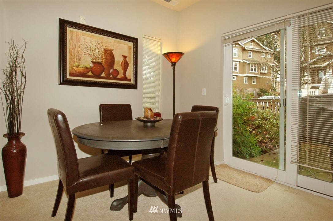 111 Sky Ridge Road Northwest, Unit 306 Issaquah, WA 98027 - Photo 8 of 18