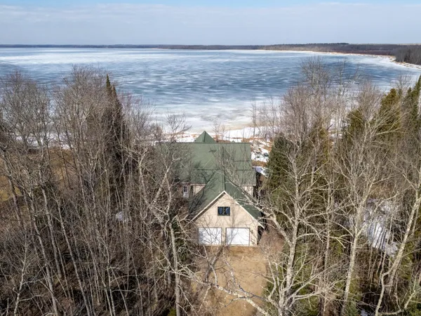 $724,900 | 10804 West Splithand Road, Grand Rapids, MN 55744
