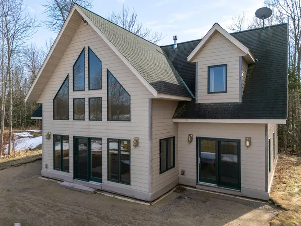 $724,900 | 10804 West Splithand Road, Grand Rapids, MN 55744