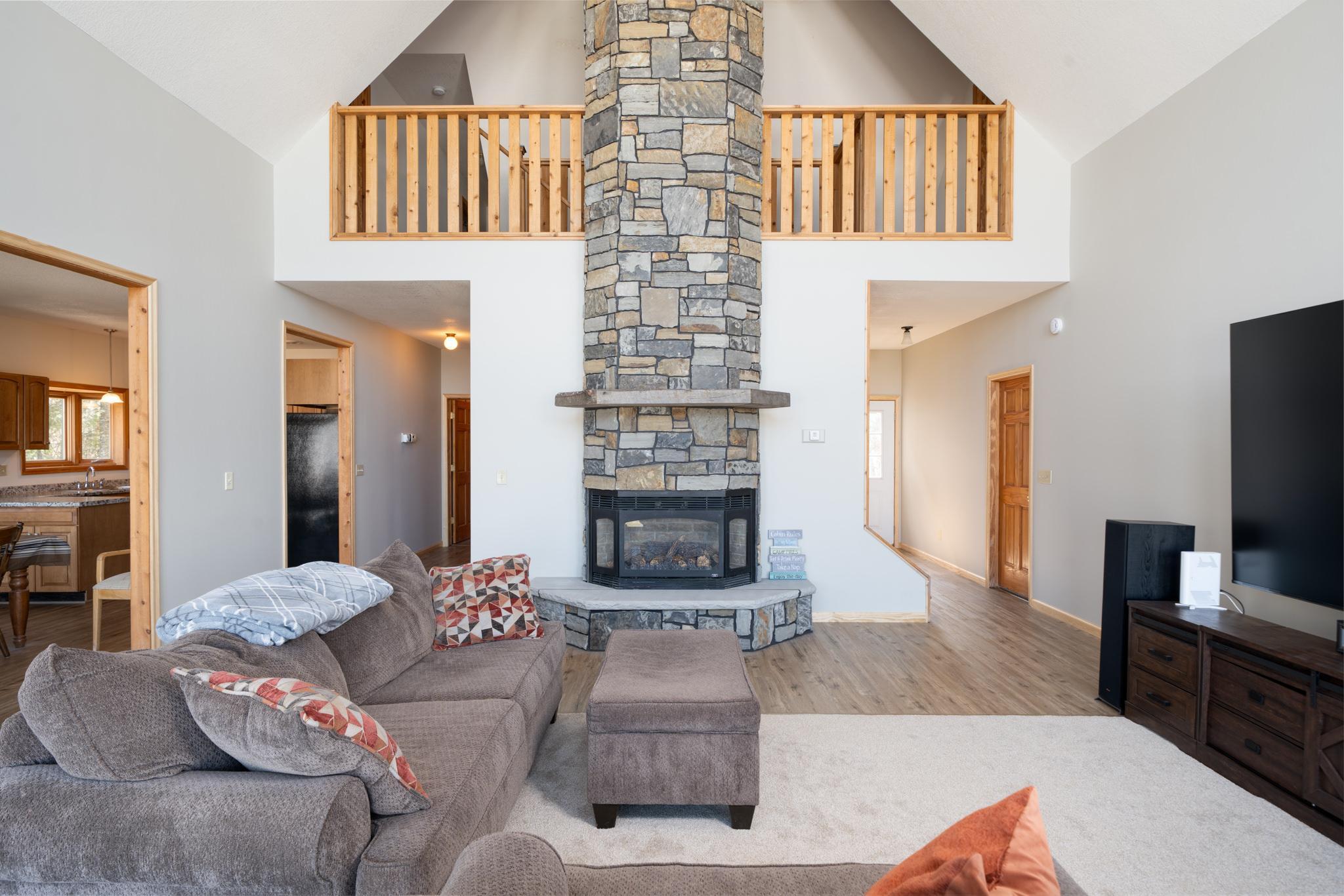 10804 West Splithand Road Grand Rapids, MN 55744 - Photo 7 of 35