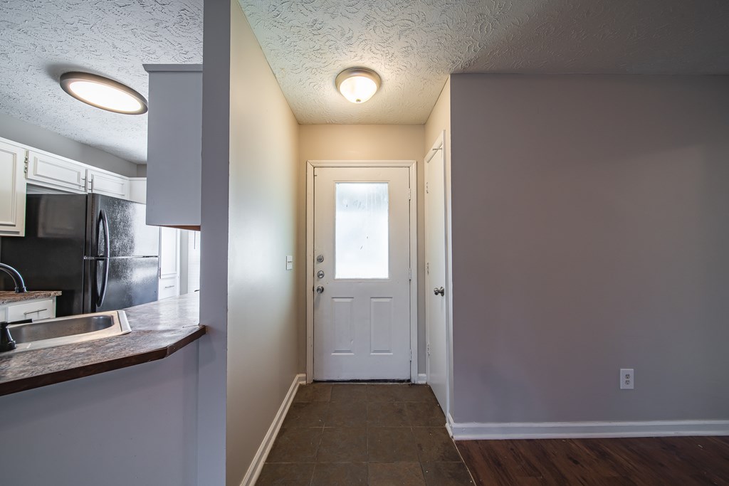 5825 Stafford Lane Columbus, GA 31907 - Photo 4 of 33 a bathroom with a sink and a mirror