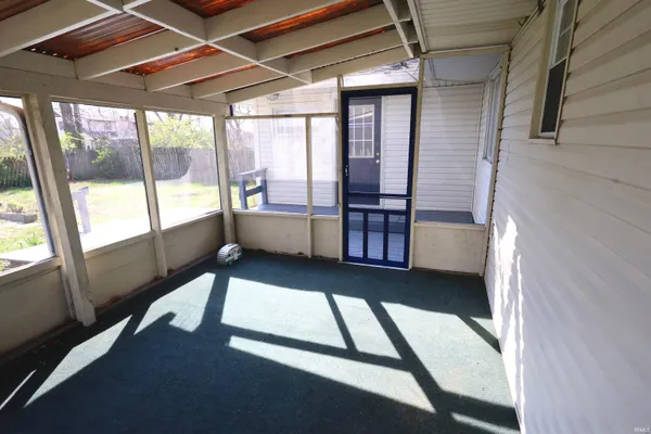 $229,900 | 2525 West Lawson Road, Marion, IN 46952