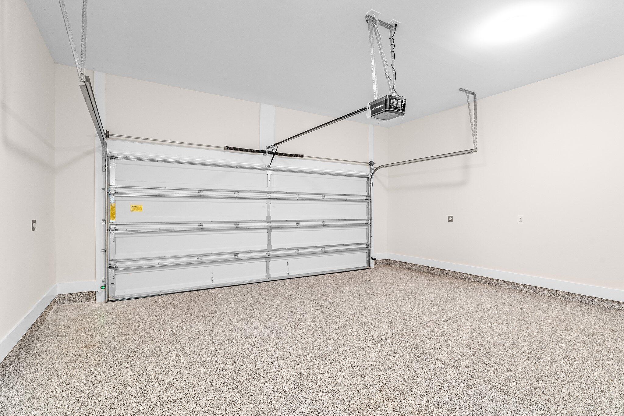 47 Ravine Rd Inlet Beach Inlet Beach, FL 32461 - Photo 35 of 85 a view of an empty walk in closet