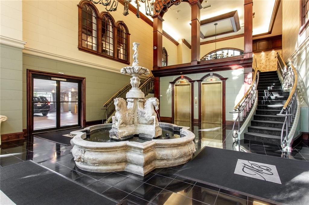 3334 Peachtree Road Northeast, Unit 910 Atlanta, GA 30326 - Photo 31 of 35 a view of a couches of the house