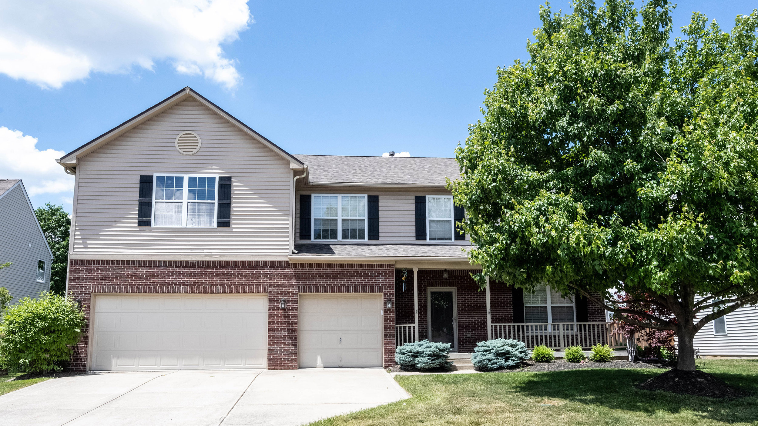 11276 Falling Water Way Fishers, IN 46037 - Photo 1 of 55 Gallery Image 1