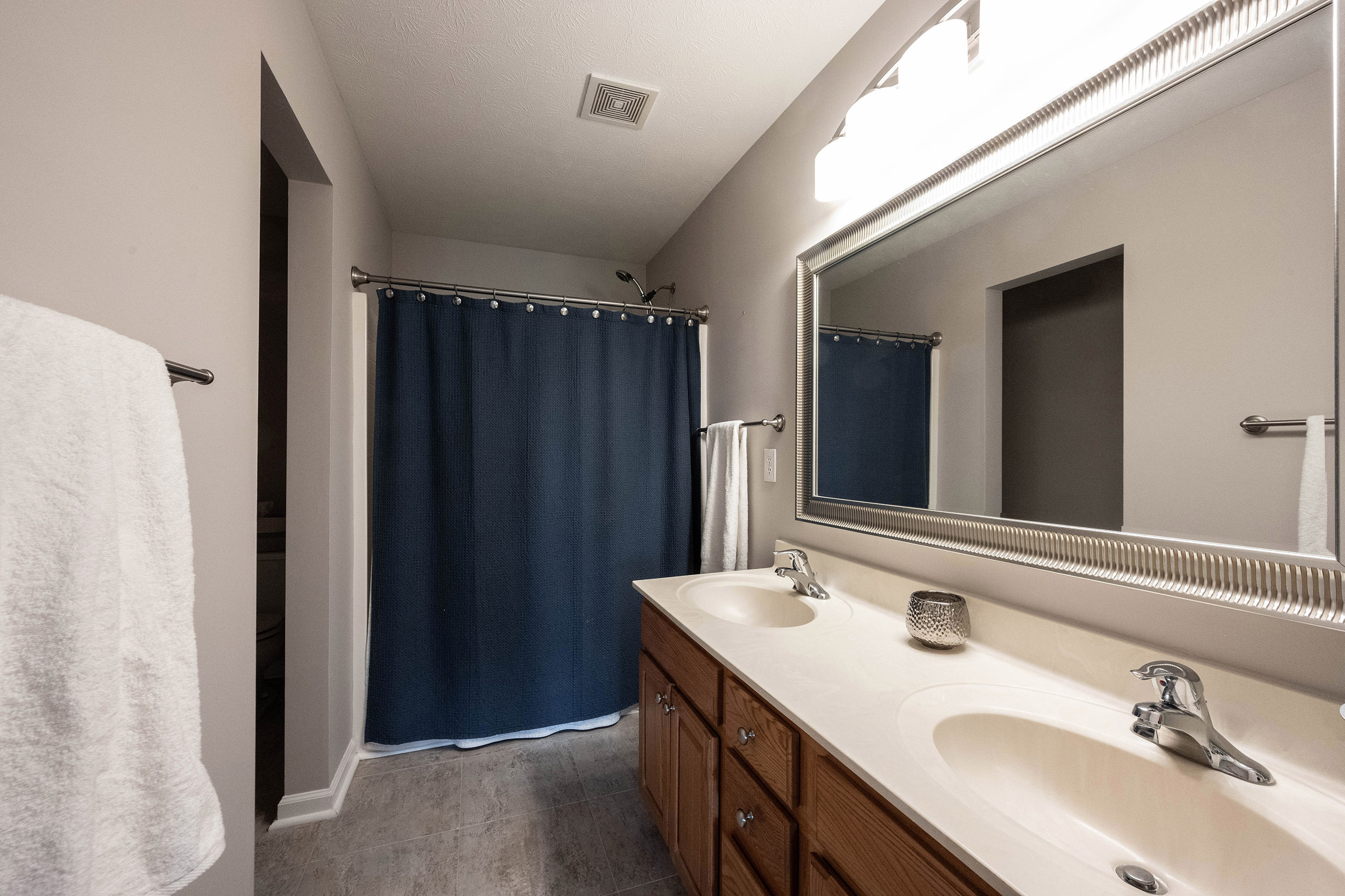 11276 Falling Water Way Fishers, IN 46037 - Photo 42 of 55 Gallery Image 42