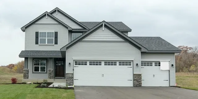 $469,231 | 1608 10th Street Northeast, Buffalo, MN 55313