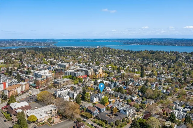 $1,169,900 | 1627 B 21st Avenue, Seattle, WA 98122