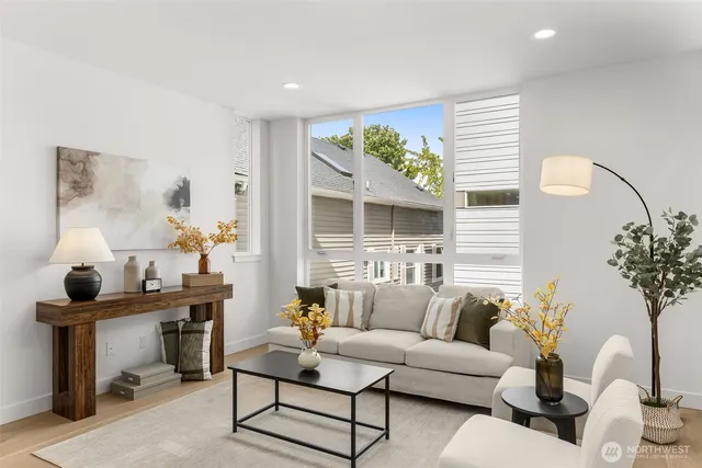 $1,169,900 | 1627 B 21st Avenue, Seattle, WA 98122