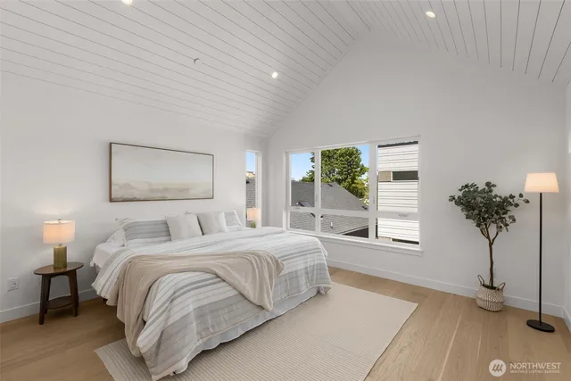 $1,169,900 | 1627 B 21st Avenue, Seattle, WA 98122