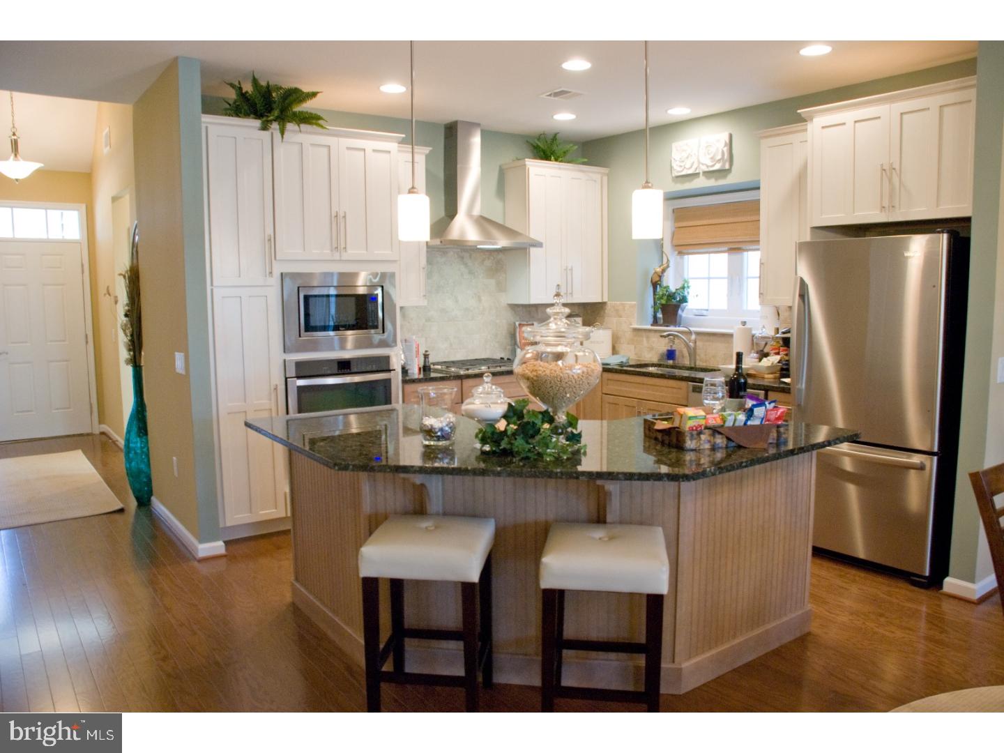 408 Resolution Drive Lititz, PA 17543 - Photo 2 of 6 Gallery Image 2