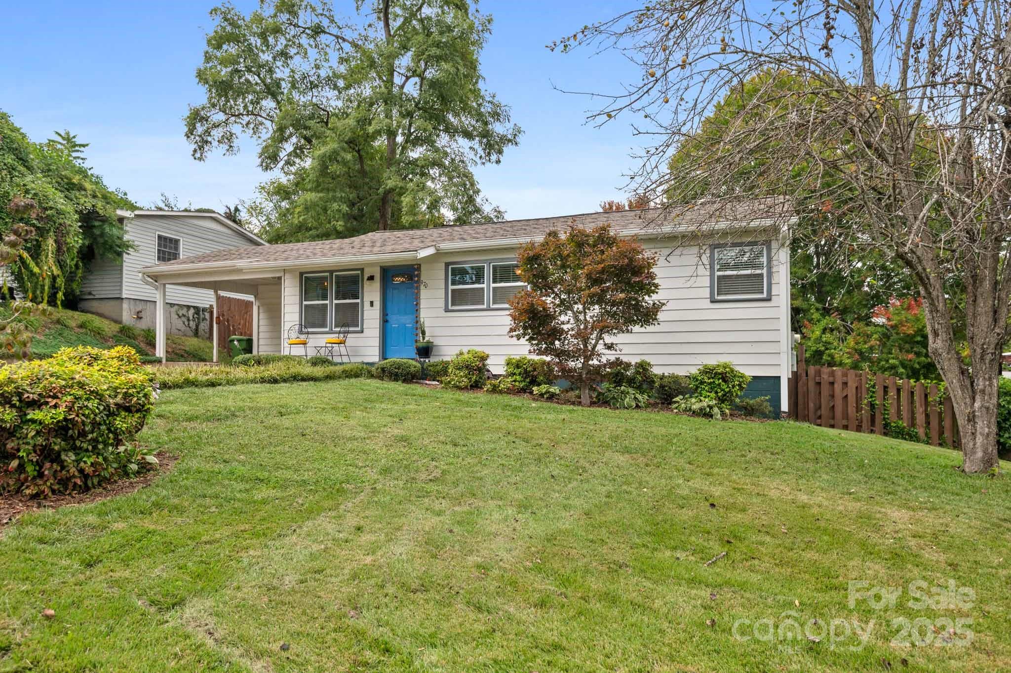 970 West Chapel Road Asheville, NC 28803 - Photo 19 of 19 front view of a house with a yard