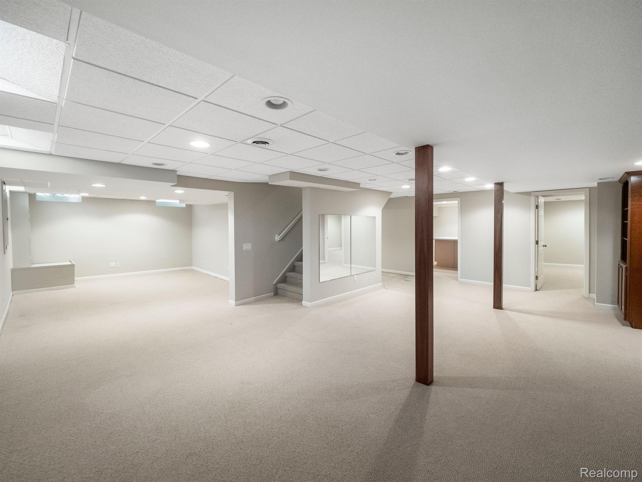 130 Guilford Road Bloomfield Hills, MI 48304 - Photo 30 of 38 Gallery Image 30