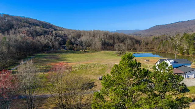 $1,500,000 | 4975 Browntown Road, Chattanooga, TN 37415