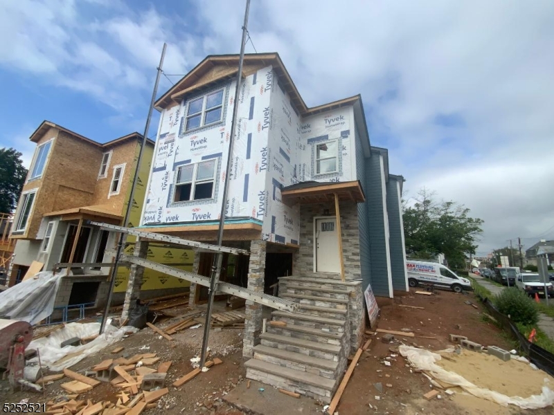 301 Chilton Street Elizabeth, NJ 07208 - Photo 5 of 7