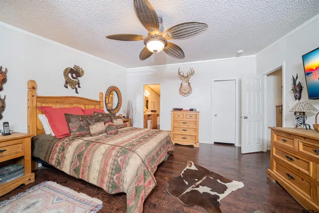 $1,550,000 | 455 Southeast Se Cr, Scroggins, TX 75480