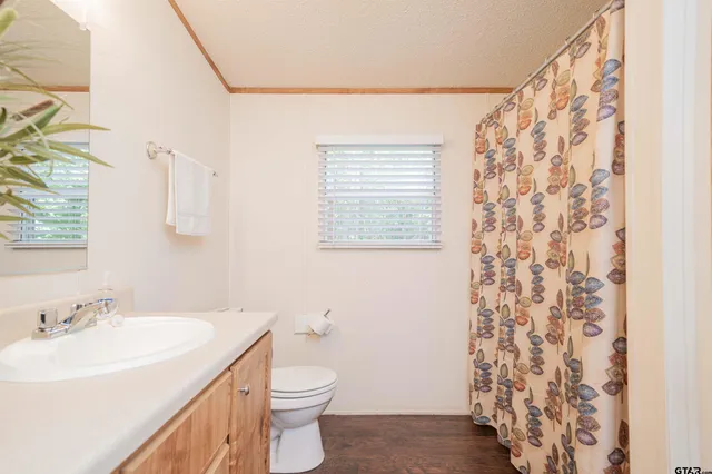 $1,550,000 | 455 Southeast Se Cr, Scroggins, TX 75480