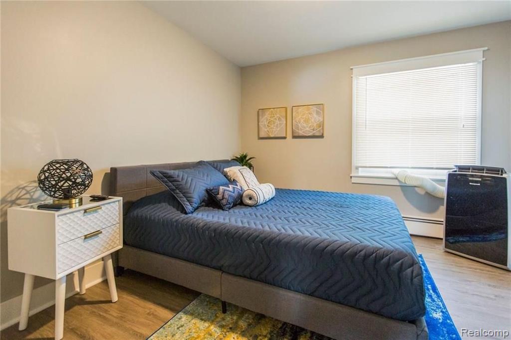 4413 Crooks Road Royal Oak, MI 48073 - Photo 12 of 20