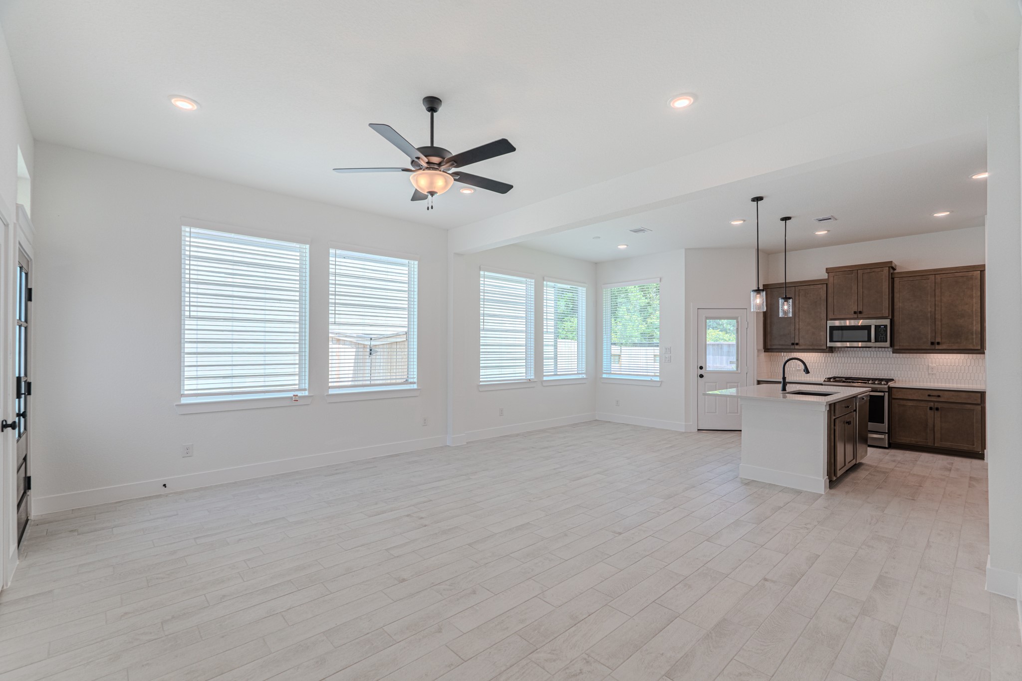 152 Red Cascade Trail Willis, TX 77318 - Photo 11 of 39 a view of an empty room with a window