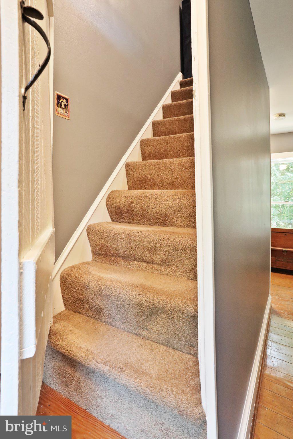 36876 Highwater Road Hillsboro, VA 20132 - Photo 36 of 64 Stairway to finished attic