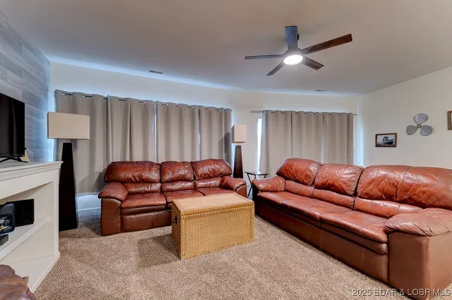 $249,900 | 4935 Robbins Circle, Unit 211, Osage Beach, MO 65065