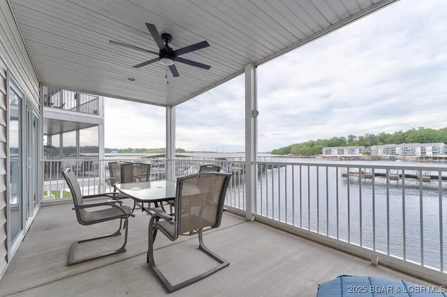 $249,900 | 4935 Robbins Circle, Unit 211, Osage Beach, MO 65065